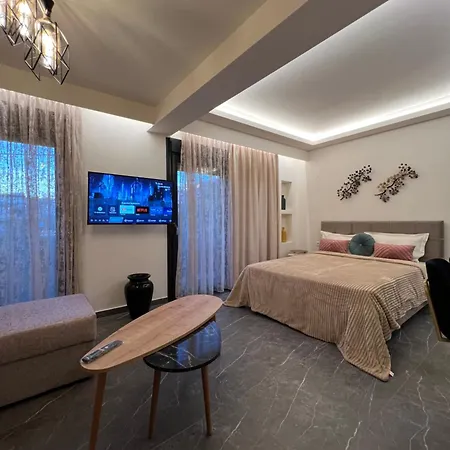 Adas Terra - Boutique In Ano Poli Apartment Thessaloniki