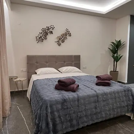 Adas Terra - Boutique In Ano Poli Thessaloniki